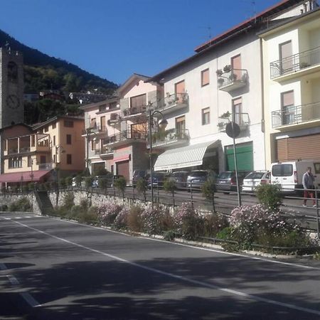 Appartamento Sul Lago D'Iseo Tavernola Bergamasca Εξωτερικό φωτογραφία